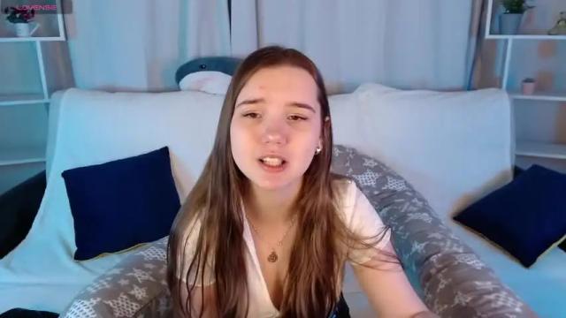 Image 11 of kira_babez Stream on Chaturbate on 14 months ago