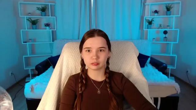 Image 11 of kira_babez Stream on Chaturbate on 14 months ago