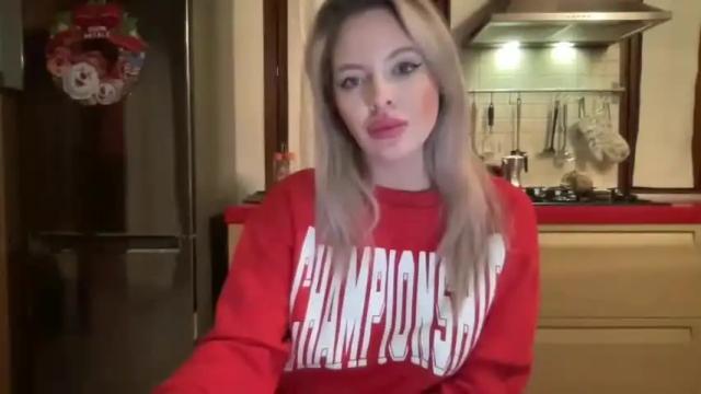 Image 8 of kira_hot_pussy Stream on Chaturbate on 18 months ago