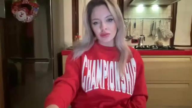 Thumbnail 3, kira_hot_pussy's Stream at Chaturbate, 18 months ago