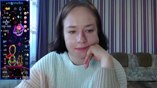 Image 3 of kira_johns Stream on Chaturbate on 19 months ago