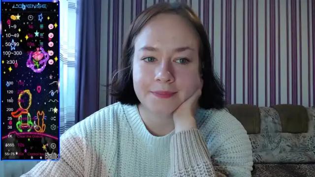 Image 4 of kira_johns Stream on Chaturbate on 19 months ago