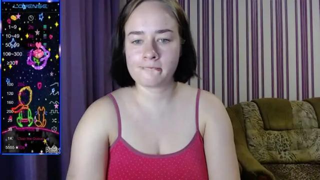Image 7 of kira_johns Stream on Chaturbate on 20 months ago