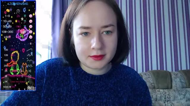 Image 7 of kira_johns Stream on Chaturbate on 17 months ago