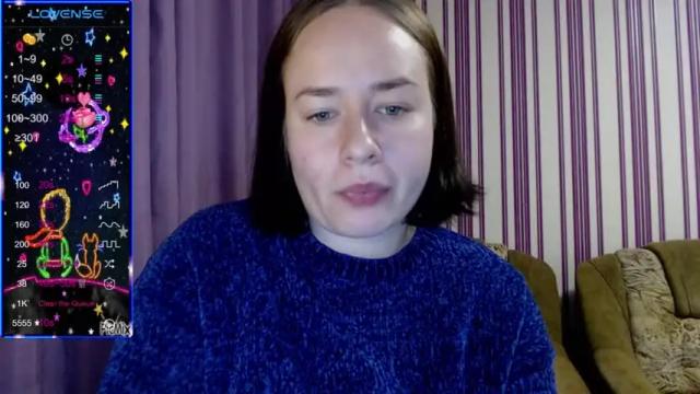 Image 7 of kira_johns Stream on Chaturbate on 17 months ago