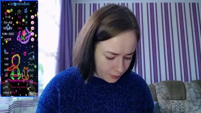 Image 4 of kira_johns Stream on Chaturbate on 17 months ago