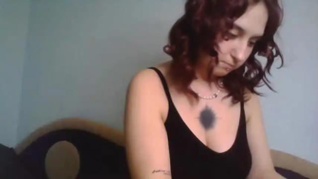 Image 11 of kira_lampa Stream on Chaturbate on 18 months ago