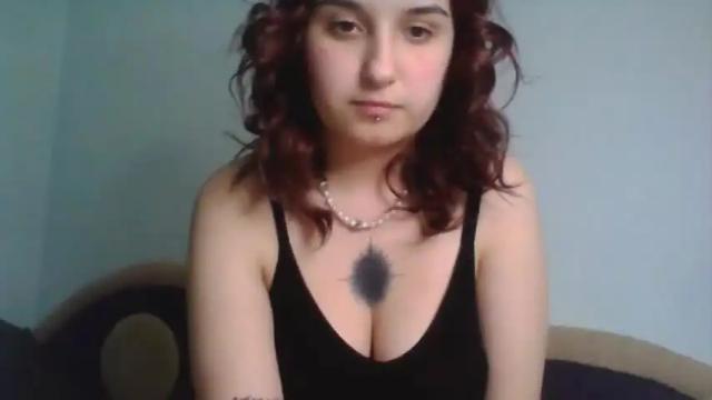 Image 3 of kira_lampa Stream on Chaturbate on 18 months ago