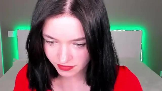 Image 8 of kira_lovelyx Stream on Chaturbate on 17 months ago