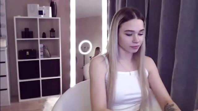 Image 11 of kira_lux Stream on Chaturbate on 17 months ago