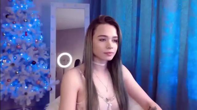 Image 8 of kira_lux Stream on Chaturbate on 17 months ago