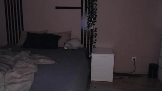 Image 11 of kira_lux Stream on Chaturbate on 1 month ago
