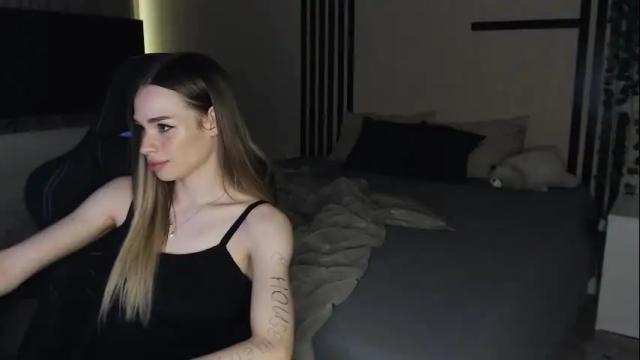 Thumbnail 2, kira_lux's Stream at Chaturbate, 1 month ago