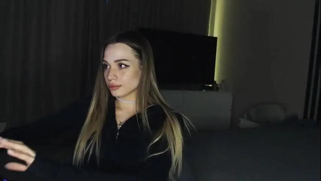 Image 10 of kira_lux Stream on Chaturbate on 22 days ago