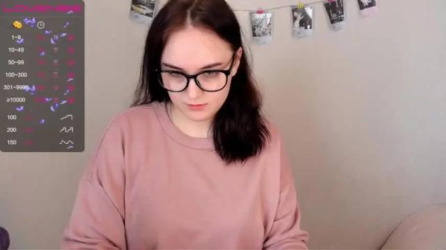 Image 8 of kira_maay Stream on Chaturbate on 14 months ago