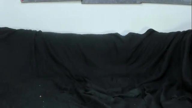 Image 3 of kira_mackenzie Stream on Chaturbate on 1 month ago