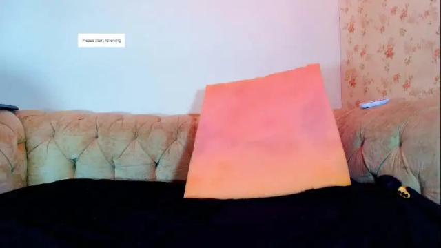 Image 11 of kira_mackenzie Stream on Chaturbate on 1 month ago