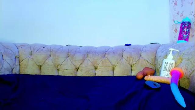 Image 12 of kira_mackenzie Stream on Chaturbate on 1 month ago