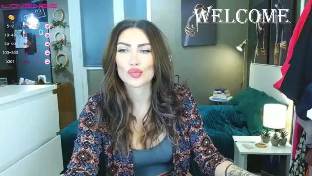 Image 11 of kira_pretty Stream on Chaturbate on 18 months ago
