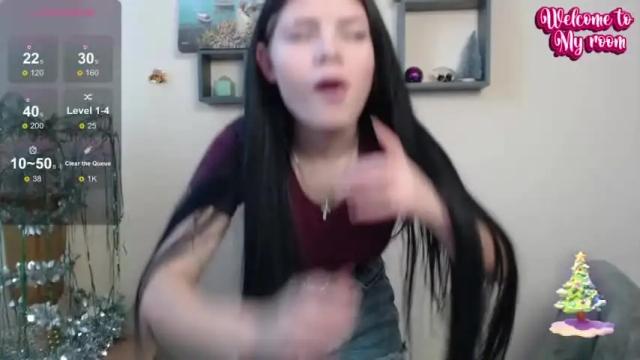 Image 3 of kira_x69 Stream on Chaturbate on 17 months ago