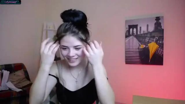 Image 7 of kira_x69 Stream on Chaturbate on 17 months ago