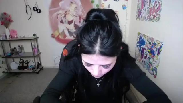Image 3 of kira_x69 Stream on Chaturbate on 16 months ago