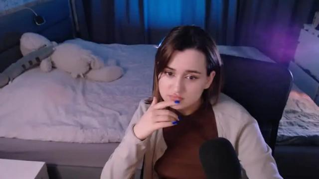 Image 6 of kira_yammy Stream on Chaturbate on 13 months ago