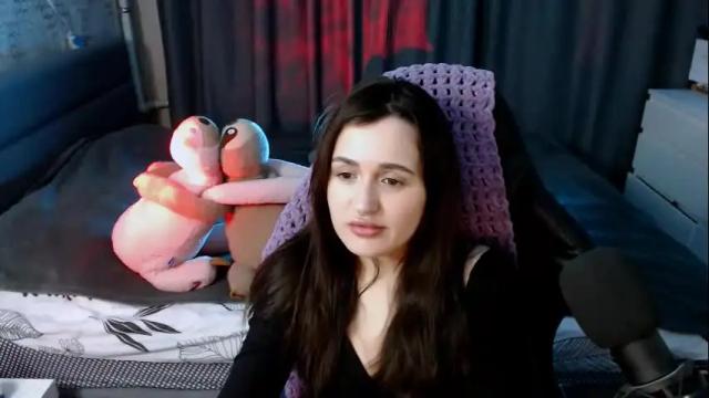 Image 7 of kira_yammy Stream on Chaturbate on 5 months ago