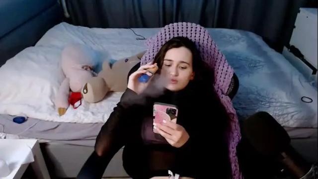 Thumbnail 1, kira_yammy's Stream at Chaturbate, 3 months ago