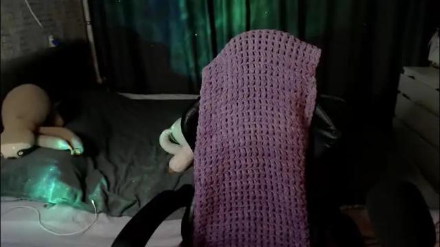 Image 3 of kira_yammy Stream on Chaturbate on 2 months ago