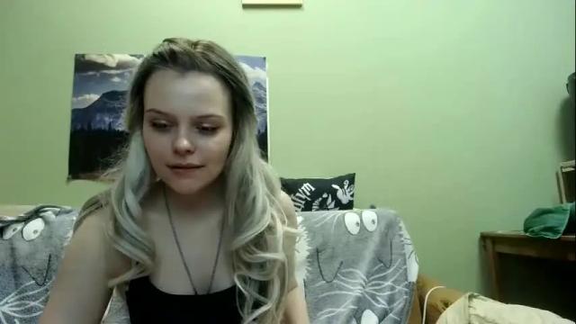 Image 3 of kira_zx Stream on Chaturbate on 2 months ago