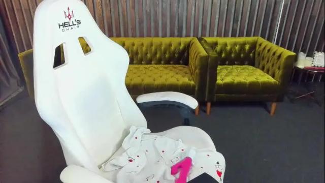 Thumbnail 1, kiragrayyy's Stream at Chaturbate, 1 month ago