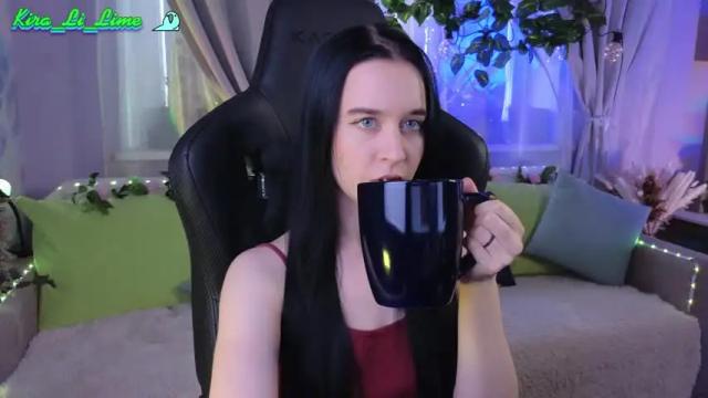 Image 2 of kiralilime Stream on Chaturbate on 13 months ago