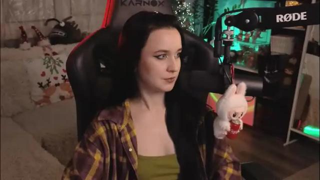 Image 11 of kiralilime Stream on Chaturbate on 3 days ago