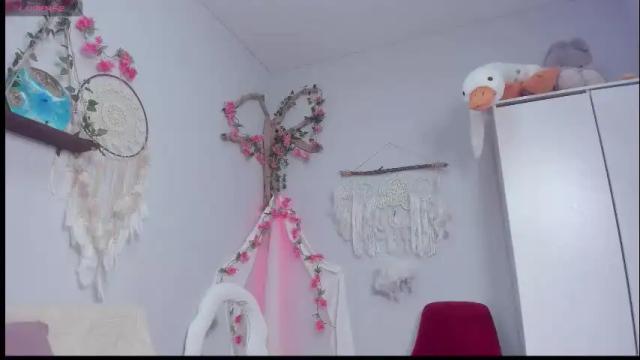 Image 2 of kiralotus Stream on Chaturbate on 2 months ago