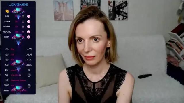 Image 6 of kiramartins_cat Stream on Chaturbate on 12 months ago