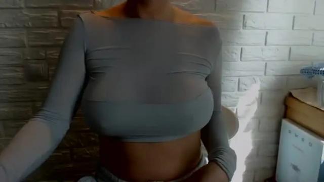 Image 11 of kiranightlyxo Stream on Chaturbate on 1 month ago