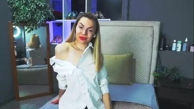 Image 7 of kiranigt Stream on Chaturbate on 1 month ago