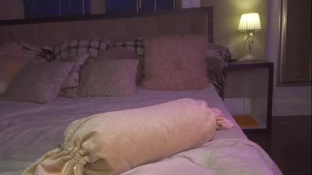 Image 8 of kirasunny Stream on Chaturbate on 1 day ago