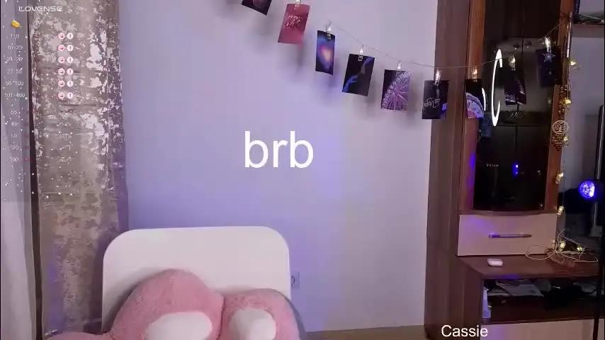 kiraturner Chaturbate