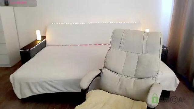 Image 12 of kiri_is_all Stream on Chaturbate on 1 month ago