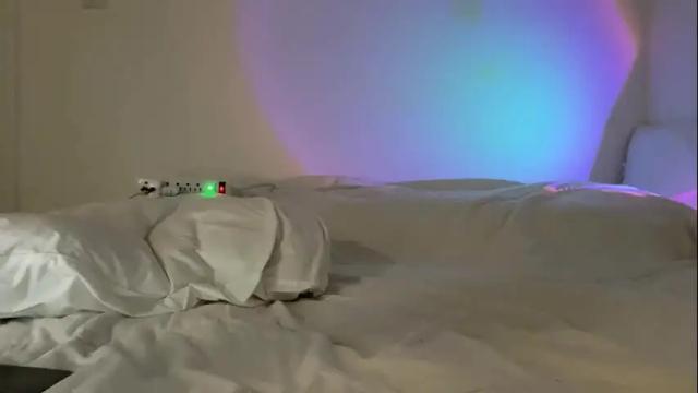 Image 10 of kirill_cutes Stream on Chaturbate on 8 days ago