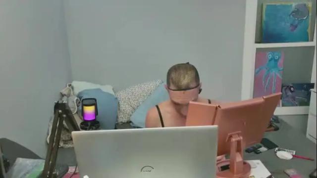 Image 11 of kirkcammerman1 Stream on Chaturbate on 4 days ago