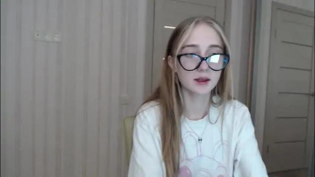 Thumbnail 3, kisa____'s Stream at Chaturbate, 1 month ago