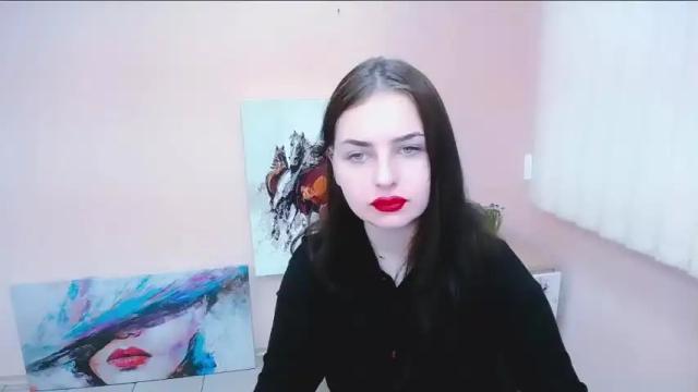Image 3 of kiss_from_lilit Stream on Chaturbate on 14 months ago
