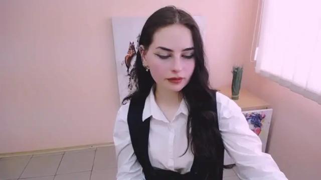 Image 4 of kiss_from_lilit Stream on Chaturbate on 12 months ago