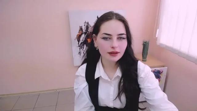 Image 8 of kiss_from_lilit Stream on Chaturbate on 12 months ago