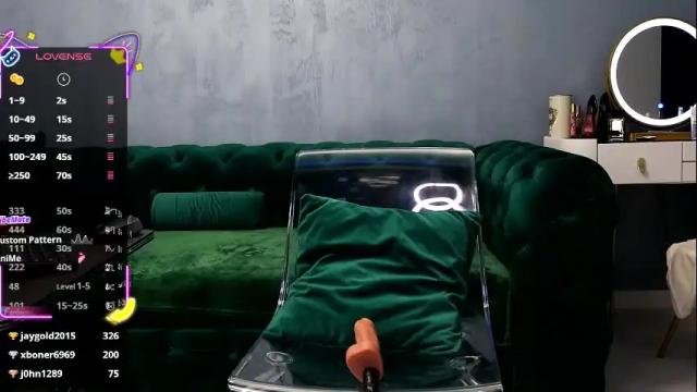 Image 2 of kiss_katy Stream on Chaturbate on 1 month ago