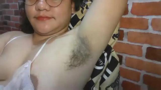 Image 11 of kiss_me_loves Stream on Chaturbate on 14 months ago