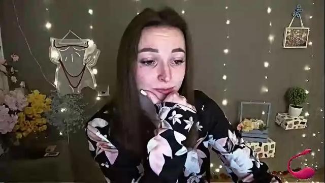 Image 7 of kiss_shy Stream on Chaturbate on 27 days ago